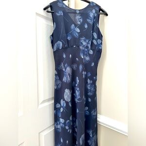 Ann Taylor navy dress - size 8